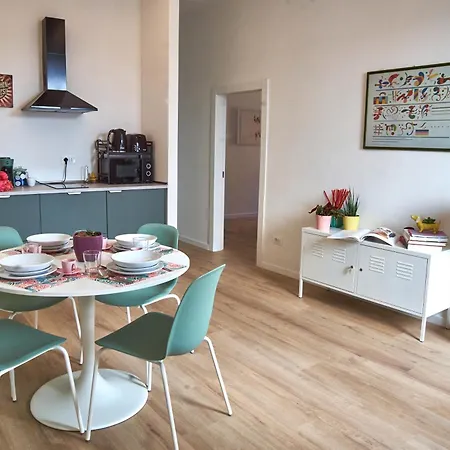 Casa Colombo شقة غروسيتو
